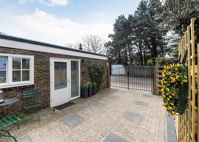 Cottage 44 - Free Parking!